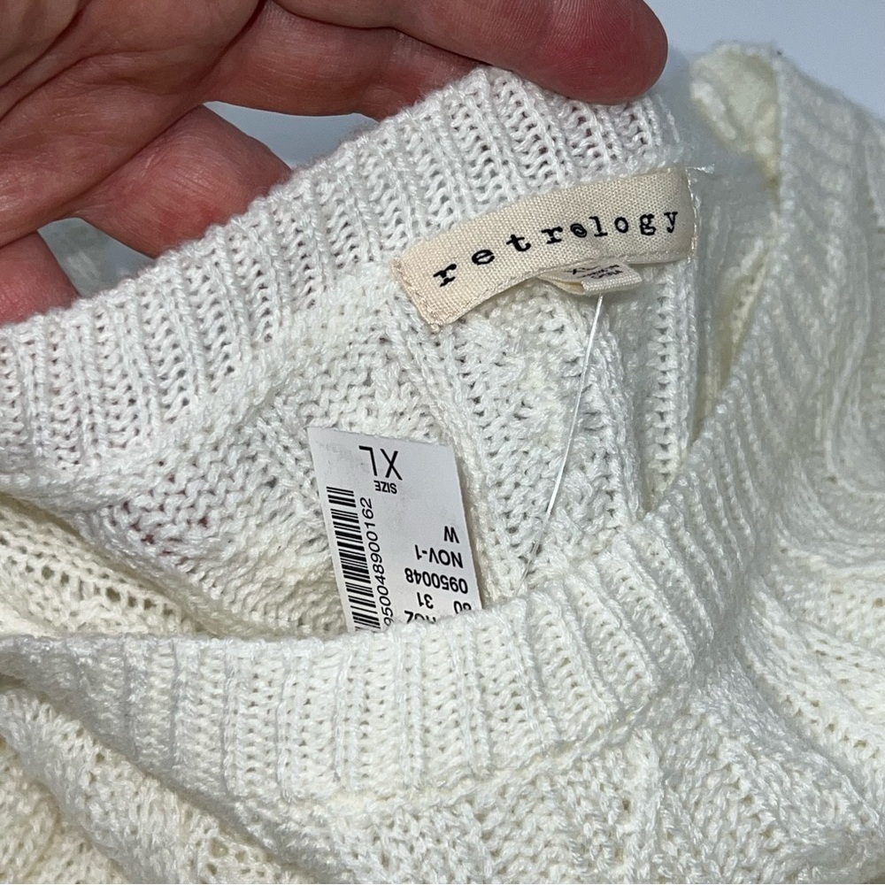 Retrology  cream cable- knit crew neck sweater with pearl embellishments. - Picture 13 of 14